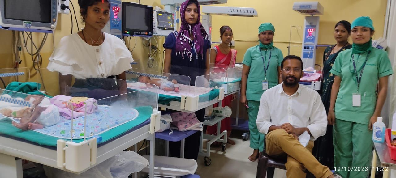 क्रिटिकल बच्चों के इलाज के लिए पहली पसंद बना ओम हॉस्पिटल