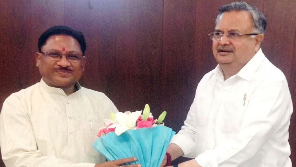 छत्तीसगढ़ में सीएम की रेस में विष्णु देव साय का नाम सबसे आगे