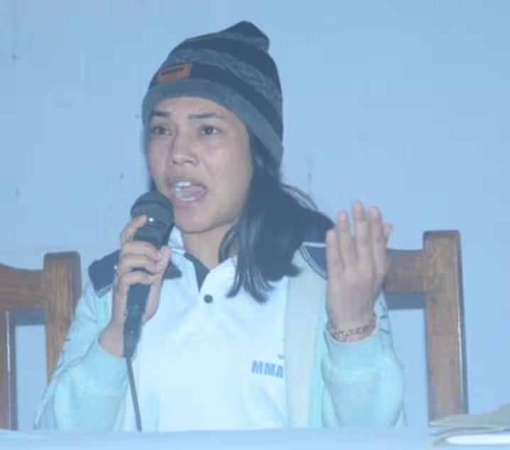 अतीक से कोई संबंध नहीं पिता को झूठे केस में फंसाया