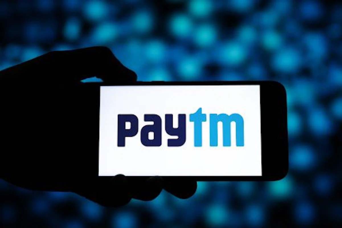 पेटीएम पर फिर आफत, शेयरों में 9% से अधिक की गिरावट