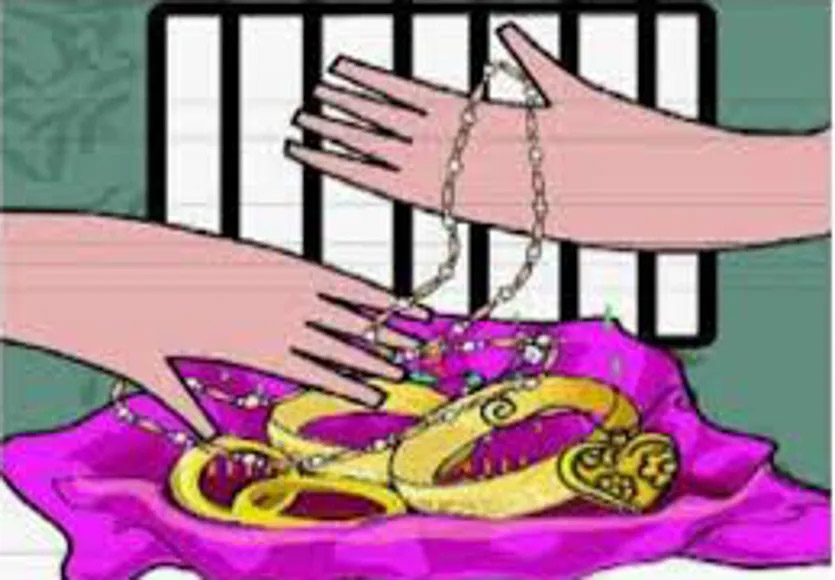 सोना-चांदी चमकाने के नाम पर 80 हजार रुपए के जेवर पार