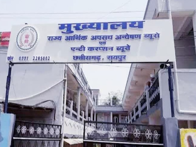 शराब घोटाला…ACB-EOW की रेड: दंतेवाड़ा, रायपुर-अंबिकापुर और जगदलपुर समेत 5 शहरों में दबिश