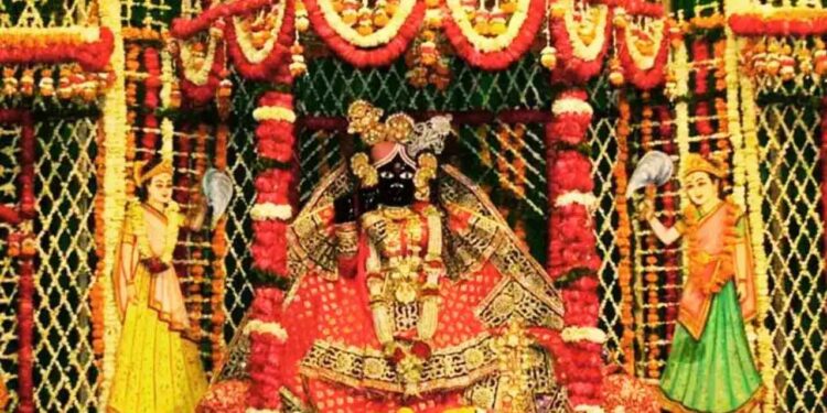 Banke Bihari Temple: बांके बिहारी मंदिर में कब मनाई जाएगी जन्माष्टमी, साल में एक बार होती है मंगला आरती