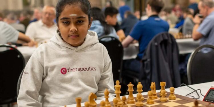 शतरंज खिलाड़ी बोधना शिवानंदन ने रच दिया इतिहास, 10 साल की उम्र में बनीं चेस मास्टर