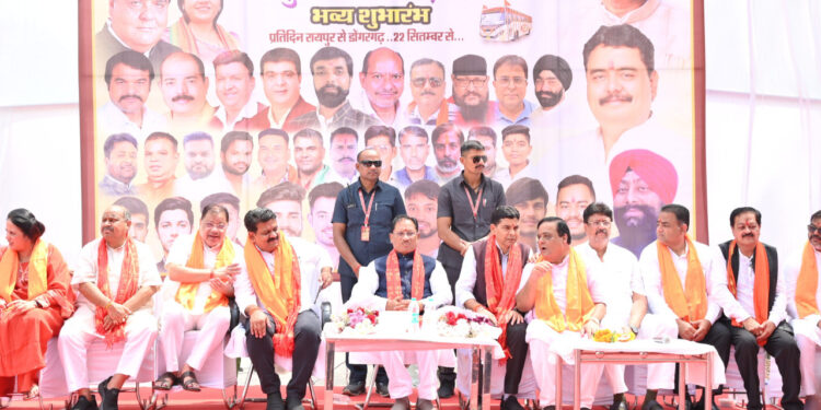 जन-जन की आस्था को मिला सहारा : नवरात्र में श्रद्धालुओं के लिए नि:शुल्क बस सेवा, माँ बम्लेश्वरी के दरबार तक पहुँच, श्रद्धालुओं के लिए अब और सुगम : मुख्यमंत्री विष्णु देव साय
