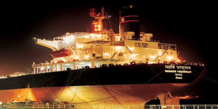 Cochin Shipyard की कमाई का खुला राज, जानें कहां से भर रही जेब, 977% रिटर्न और 21100 करोड़ का ऑर्डर बुक