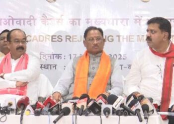 छत्तीसगढ़ के लिए ऐतिहासिक दिन, नक्सलियों ने सरकार की पुनर्वास नीति पर जताया भरोसा…210 माओवादियों के सरेंडर पर बोले CM साय