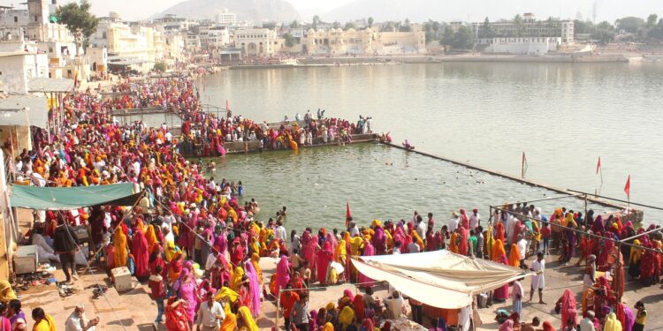 देवउठनी एकादशी से कार्तिक पूर्णिमा तक चलने वाले पुष्कर स्नान की महत्ता; क्यों बिना पुष्कर स्नान चार धाम यात्रा अधूरी?