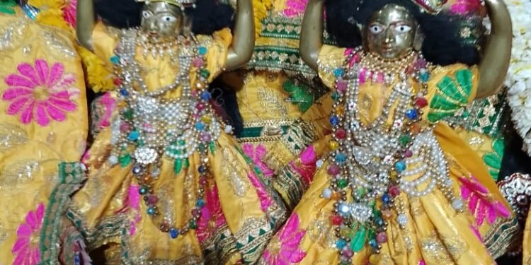 वृंदावन में ठाकुरजी की सर्दकालीन सेवा व्यवस्था में परिवर्तन, सर्दियों में बदलेगी पोषाक, खाने में भी परिवर्तन