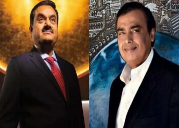 अंबानी, अडानी नहीं बल्कि ये शख्स कर रहे सबसे ज्यादा दान, हर दिन दे रहे ₹7.4 करोड़