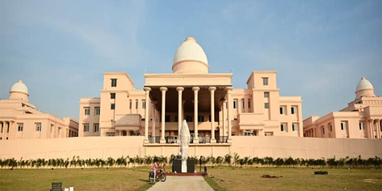 छत्तीसगढ़ विधानसभा का एक दिवसीय सत्र: 18 नवंबर को 25 वर्षों की संसदीय यात्रा पर होगी चर्चा