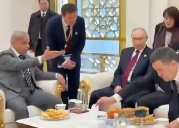 पाकिस्तान के पीएम को पुतिन ने दिखाई हैसियत, कराया 40 मिनट इंतजार