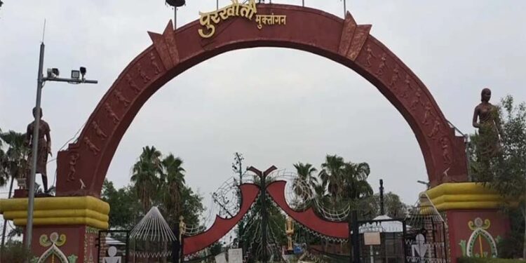 पुरखौती मुक्तांगन में 7 बैटरी वाहन 6 माह से खराब, 33 फांउटेन भी बंद