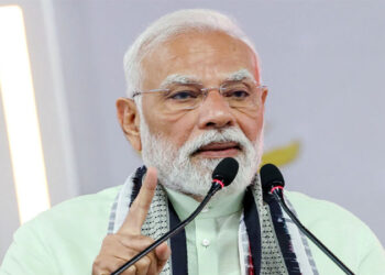 बंगाल को लूट रही तृणमूलः मोदी