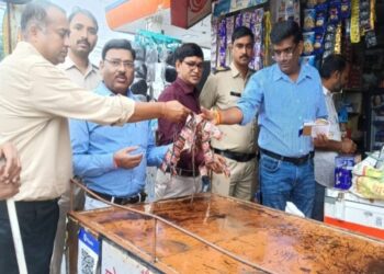 COTPA एक्ट के तहत ताबड़तोड़ छापेमारी, 13 दुकानों पर कार्रवाई, 2,900 रुपये जुर्माना, स्कूलों के 100 गज दायरे में तंबाकू बिक्री पर सख्ती