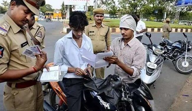  नए नियम: साल में 5 बार ट्रैफिक उल्लंघन करने पर ड्राइविंग लाइसेंस होगा रद्द