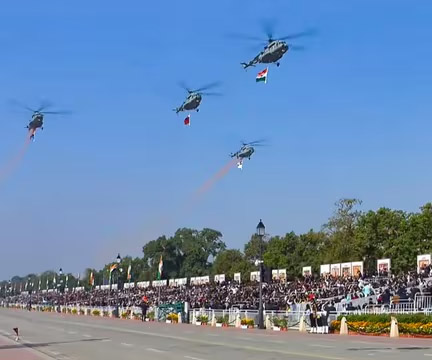 कर्तव्य पथ पर सैन्य शक्ति का प्रदर्शन; ब्रह्मोस, सूर्यास्त्र से लेकर अर्जुन टैंक की गड़गड़ाहट