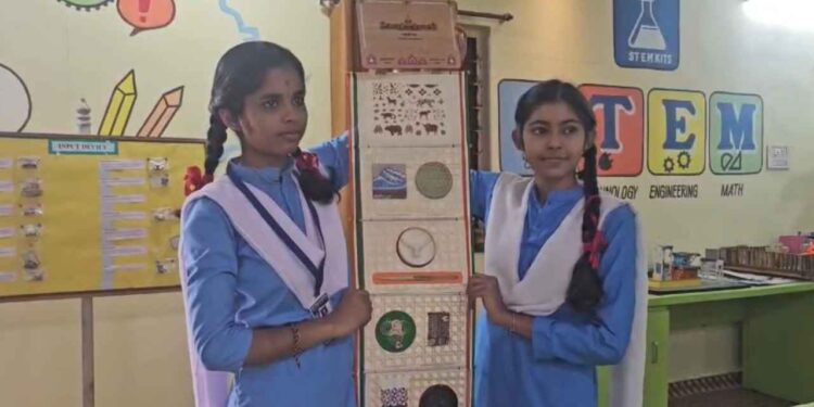 दुर्ग की 2 बेटियों ने किया कमाल, जान जोखिम में डालकर सीवर में उतरने की जरूरत नहीं, प्रेसिडेंट मुर्मू ने साथ डिनर के लिए बुलाया