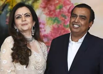 Nita Ambani Mukesh Ambani viral video