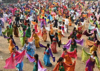 PM मोदी के सामने रचेगा इतिहास: 10,000 कलाकार एक साथ करेंगे Bagurumba डांस