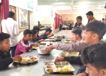 Ambikapur Navodaya School Food Issue