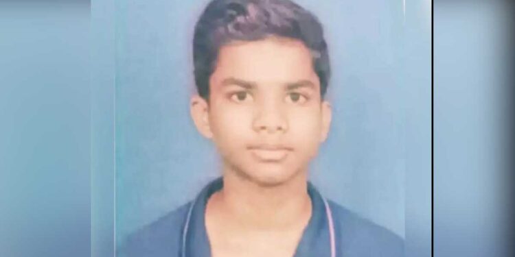 रायपुर में NEET अभ्यर्थी ने भांठागांव के अवधपुरी में दो मंजिला मकान से कूदकर दी जान, जांच में जुटी पुलिस