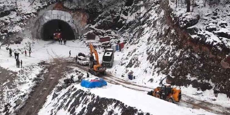 भारत की सीमाएं होंगी अभेद्य, लद्दाख में बनेगी दुनिया की सबसे ऊंची सुरंग