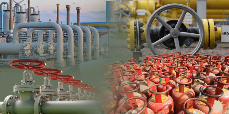 LPG संकट के बीच केंद्र का बड़ा फैसला: पाइप वाला PNG कनेक्शन होने पर नहीं मिलेगा सिलेंडर