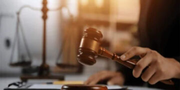 फर्जी वेतन और भ्रष्टाचार मामले में हाई कोर्ट ने 24 साल बाद फैसला सुनाया- सबूतों के अभाव में आरोपी बरी