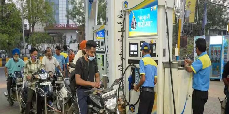 छत्तीसगढ़ में पेट्रोल-डीजल की आपूर्ति सामान्य, अफवाहों से दूर रहने की अपील