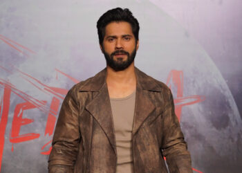 वरुण धवन ने अपनी बेटी लारा की स्वास्थ्य चुनौती का खुलासा किया: DDH से जूझी, ढाई महीने कास्ट में रही, अब ठीक हो रही है; किताब लिखने का इरादा