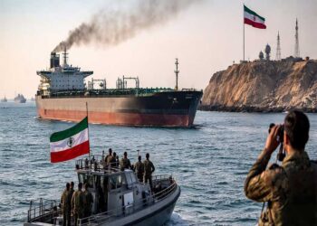 Iran hormuz toll: होर्मुज से बिना टोल दिए आएगा जहाज, संकट के बीच ईरान ने खुद निकाला तोड़