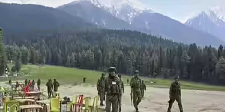 पहलगाम: 26 मासूमों के खून के साए से अब तक कितना उबरा? एक साल बाद कितने बदले हालात