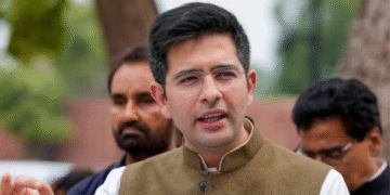 राज्‍यसभा में कभी नहीं बोल पाएंगे राघव चड्ढा? AAP के एक्‍शन अब भी ये 4 ऑप्‍शन