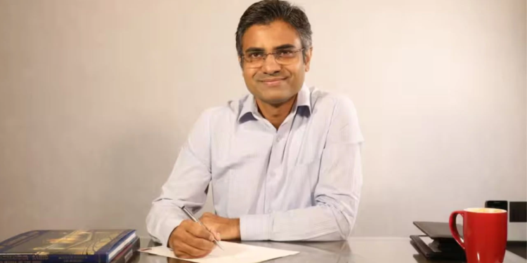 कौन हैं छत्तीसगढ़ के रहने वाले AAP के राज्यसभा सांसद संदीप पाठक? अब BJP में हुए शामिल