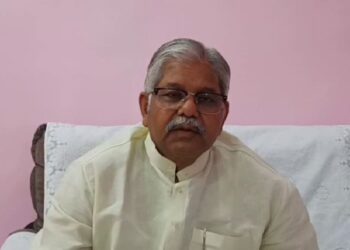 हाई अलर्ट के बीच पूर्व विधानसभा अध्यक्ष के साथ लूट, मोबाइल छीनकर बदमाश फरार