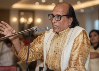 उर्दू के प्रसिद्ध शायर बशीर बद्र का निधन , 91 वर्ष की उम्र में अंतिम सांस