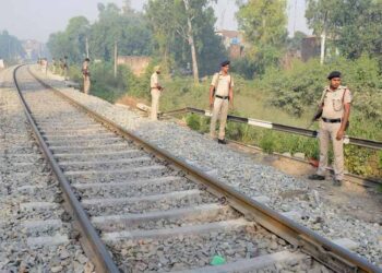 छत्तीसगढ़ में बड़ा रेल हादसा टला, मालगाड़ी का इंजन पटरी से उतरा; 3 घंटे बाद बहाल हुआ ट्रैक