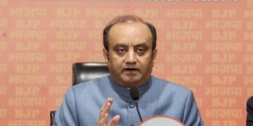 PM मोदी की अपील पर BJP सांसद सुधांशु त्रिवेदी का बड़ा बयान, बोले- ‘यह ठीक उसी तरह है जैसे सुनामी…’