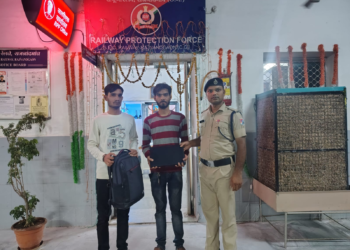 “ऑपरेशन अमानत” के तहत डेढ़ लाख रुपये का खोा लैपटॉप सुरक्षित लौटाया गया