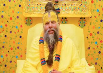 प्रेमानंद महाराज की तबीयत बिगड़ी, पदयात्रा अनिश्चितकाल के लिए स्थगित; दर्शन भी बंद