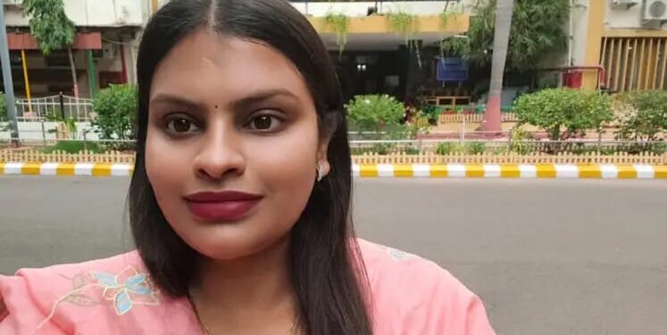 कौन हैं चारु पांडेय? 23 साल की उम्र में 19 परीक्षाएं पास, राष्ट्रपति करेंगी सम्मानित