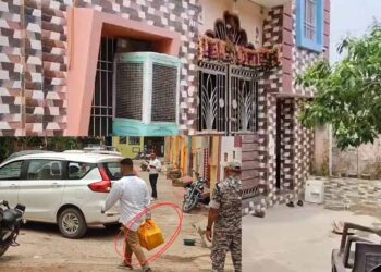 बलौदाबाजार: ACB–EOW का बड़ा एक्शन, शराब कारोबारी के ठिकानों पर छापेमारी