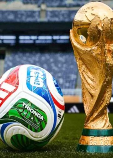 FIFA World Cup 2026: ऑफिशियल फुटबॉल को करना पड़ता है चार्ज, जानिए इसके हैरान करने वाले फीचर्स