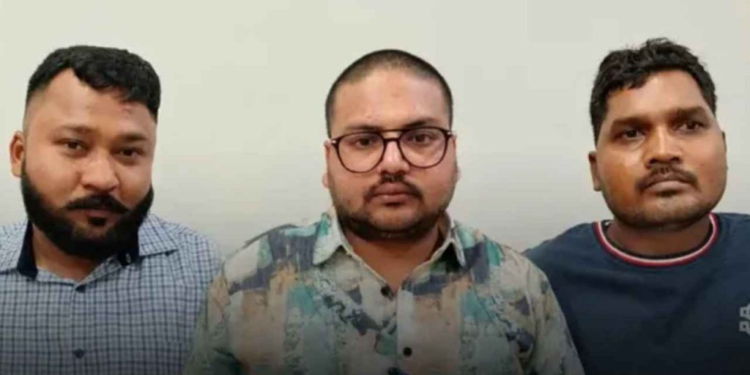 सक्ती जनपद पंचायत में ACB की बड़ी कार्रवाई, 1 लाख रुपये रिश्वत लेते CEO समेत 3 गिरफ्तार