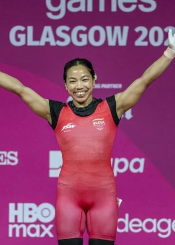CWG 2026 में मीराबाई चानू ने जीता भारत के लिए पहला गोल्ड, कॉमनवेल्थ गेम्स में लगाई हैट्रिक