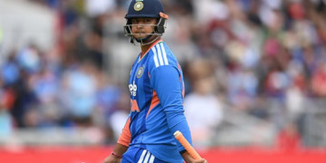 IND vs ENG : वैभव सूर्यवंशी ने T20I करियर की पहली पारी में कितने छक्के लगाए और कैसे हुए आउट? VIDEO