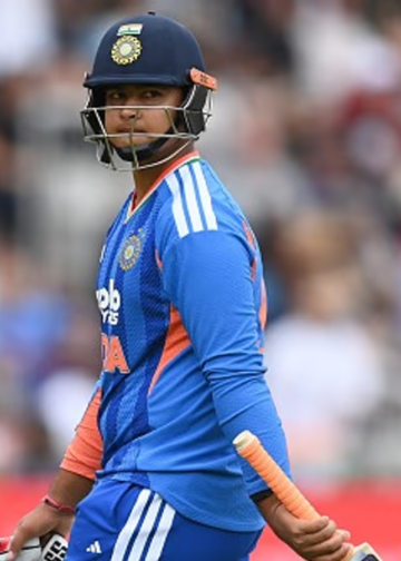 IND vs ENG : वैभव सूर्यवंशी ने T20I करियर की पहली पारी में कितने छक्के लगाए और कैसे हुए आउट? VIDEO