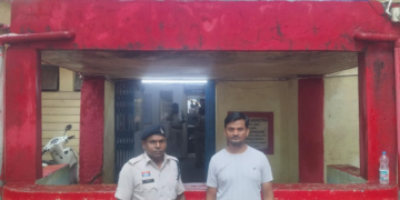 रायपुर: पार्षद के फर्जी लेटरहेड और हस्ताक्षर से दस्तावेज बनाने वाला च्वॉइस सेंटर संचालक गिरफ्तार
