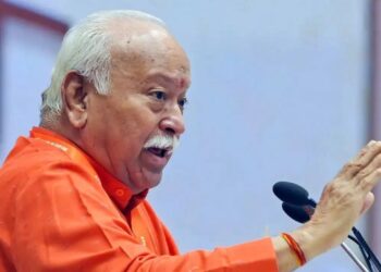 राम मंदिर चढ़ावा चोरी पर अब मोहन भागवत की एंट्री, दत्तात्रेय होसबले के बाद संघ प्रमुख ने भी तोड़ी चुप्पी